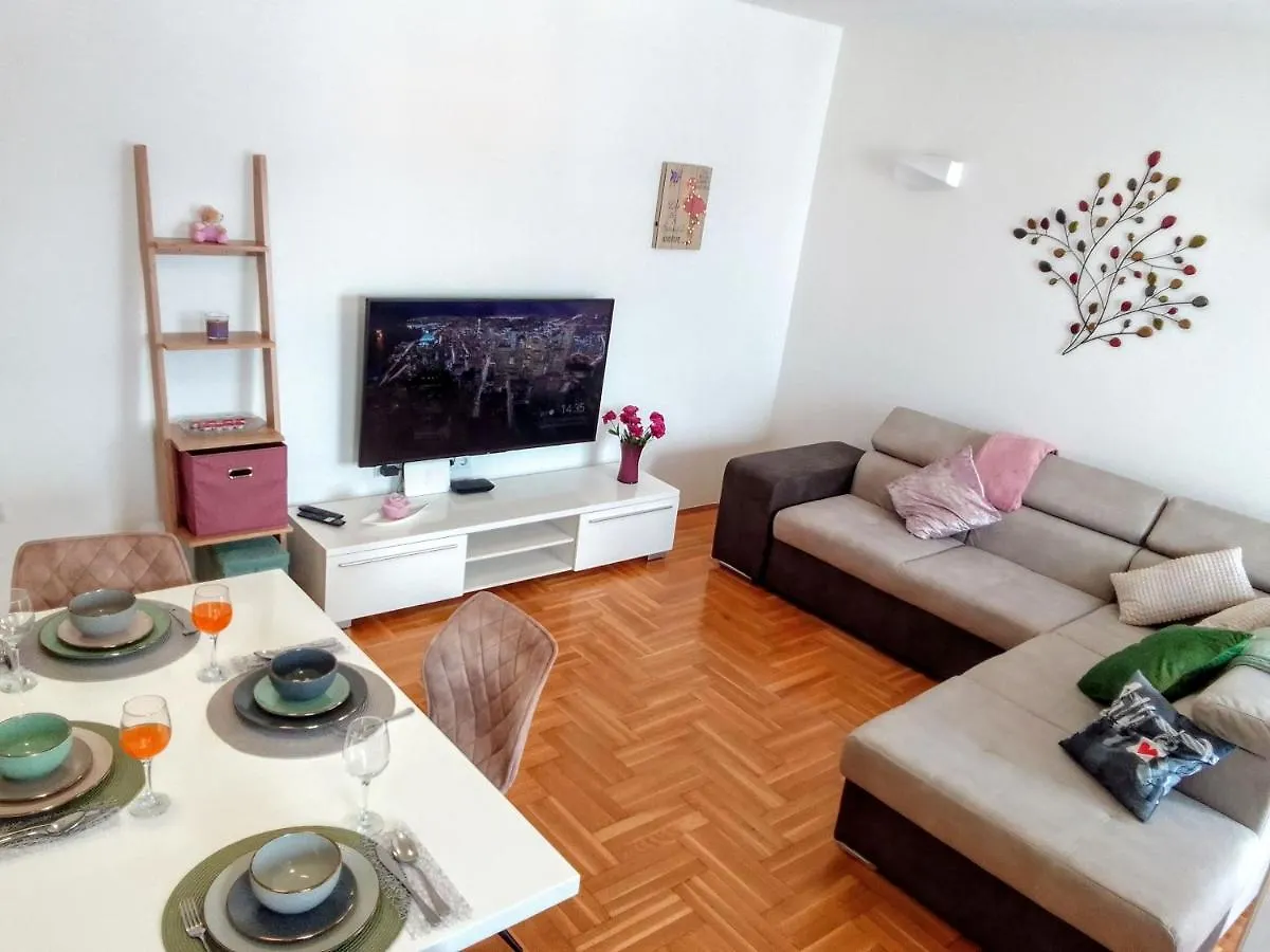 Apartment Paradise Trogir 0*,  Croatia